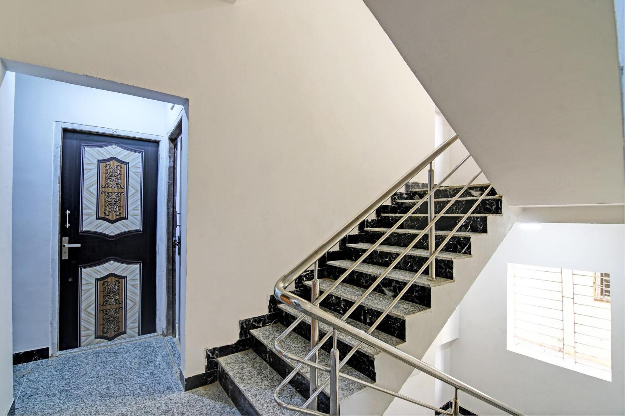 Hotel O Top 22 Kolkata Exterior photo